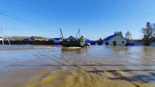 洪水侵襲 堤壩決口 俄羅斯奧倫堡州已有近3100人被疏散