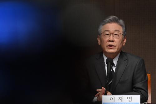韓國國會通過對最大在野黨黨首李在明的拘留同意案