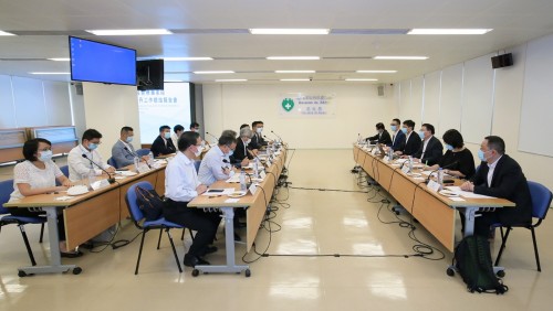衛生局與重慶市衛生健康委員會代表交流兩地抗疫經驗