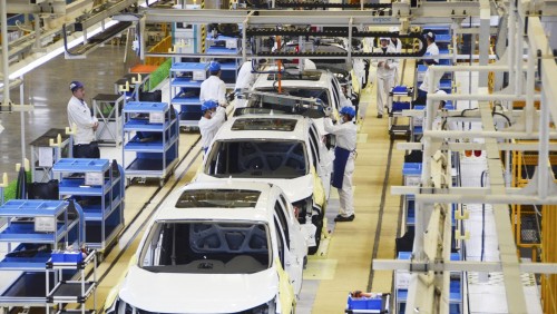 日媒：“質量醜聞”導致汽車產量減少，日本製造業信心遇挫