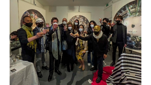 一孖藝術小組“夢之寓言”威尼斯國際藝術雙年展揭幕